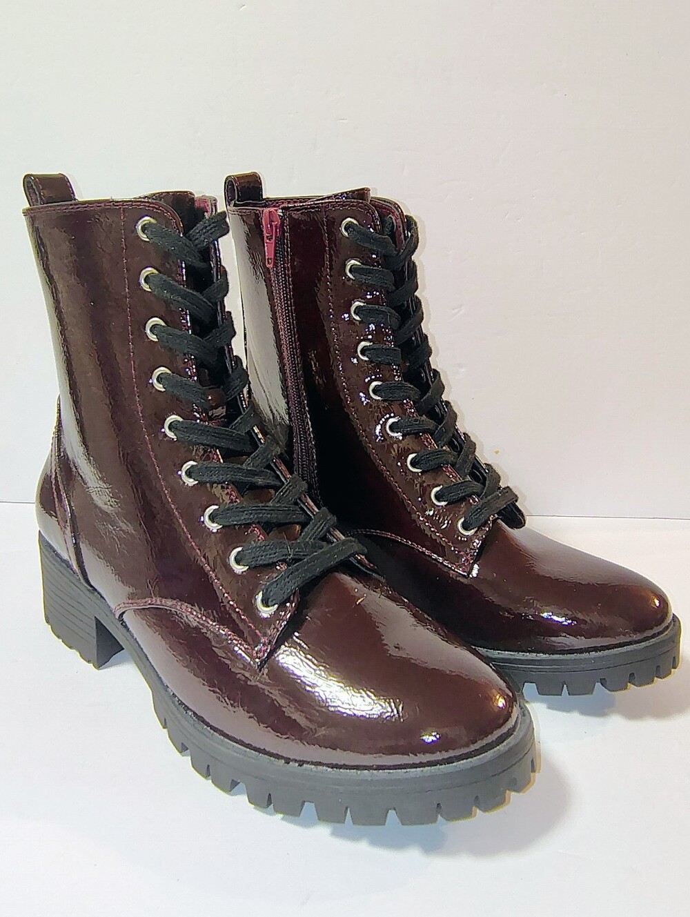 True Craft Raylee Womens Patent Combat Lug Sole Lace-up Side Zip Burgundy Boot 8
